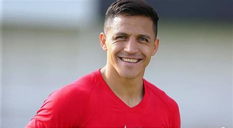 nombre completo de alexis sánchez